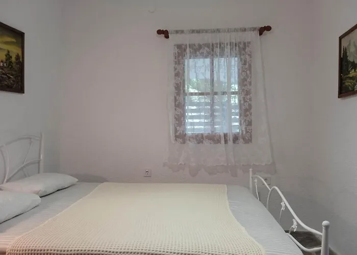 Ethnicks 1 * Ormos Panagias