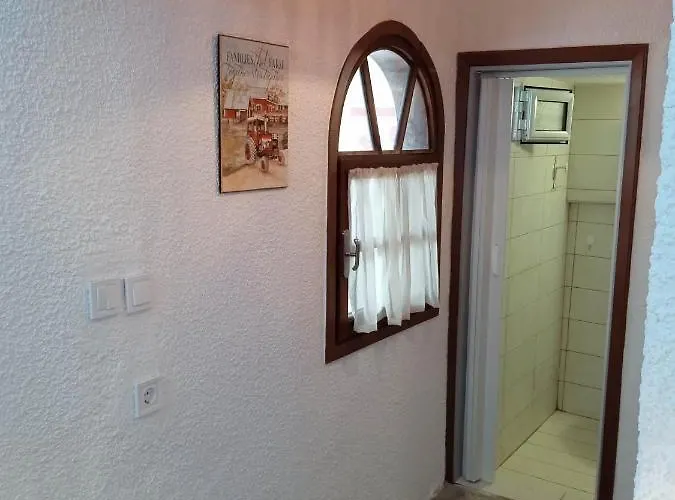 Ethnicks 1 Lejlighed *