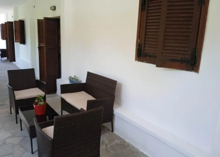 Ethnicks 1 Ormos Panagias