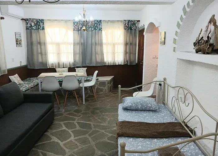 Ethnicks 1 Lejlighed